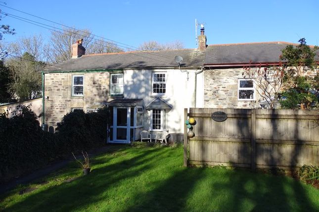 Thumbnail Cottage for sale in Roscroggan, Camborne