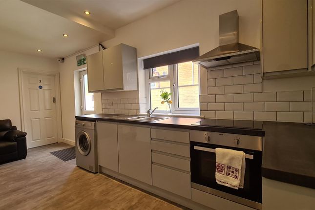 Room 1, 35, Mason Road, Birmingham photo 5