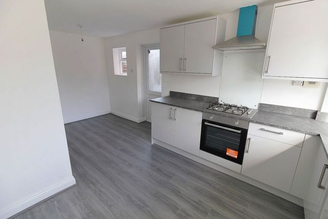 99 West Avenue, Wigston photo 2