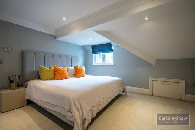 Rear Bedroom 5
