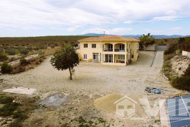 Villa for sale in Suburban Cabuzana, Vera, Almería, Andalusia, Spain