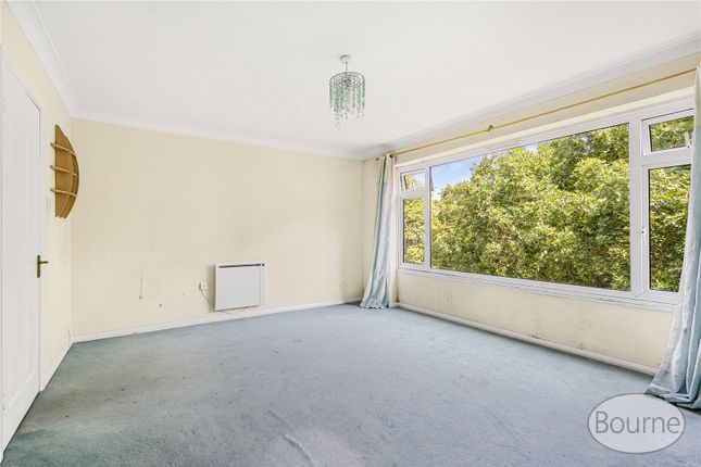 24, Davos Close, Woking photo 2