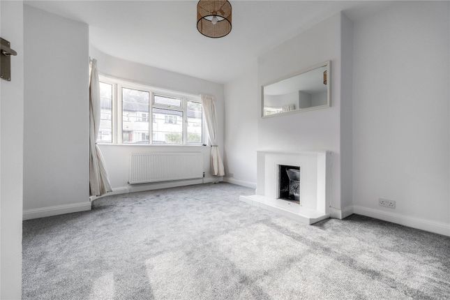 Sandringham Crescent, West Yorkshire photo 2