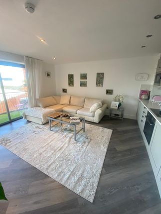 Apartment 402, Birmingham photo 4