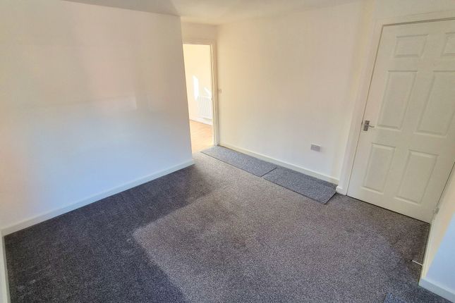 45, Sandpit Drive, Leicester photo 4