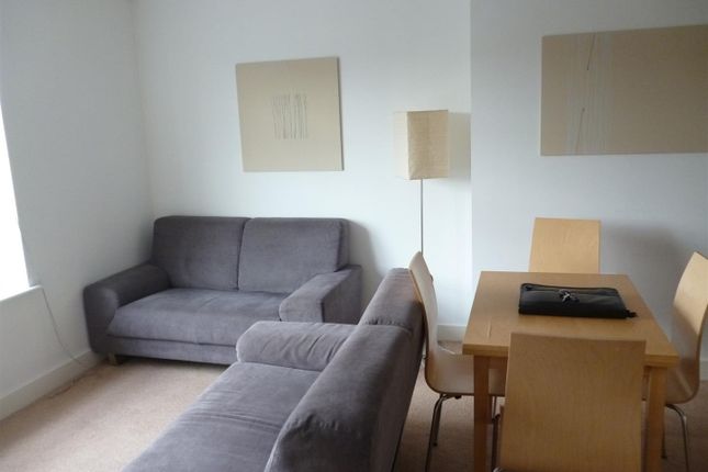 Flat to rent in 29 Slater House, Lamba Court, Salford
