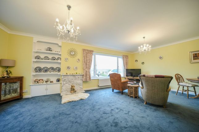 57 Clifton Park, Cromer photo 4
