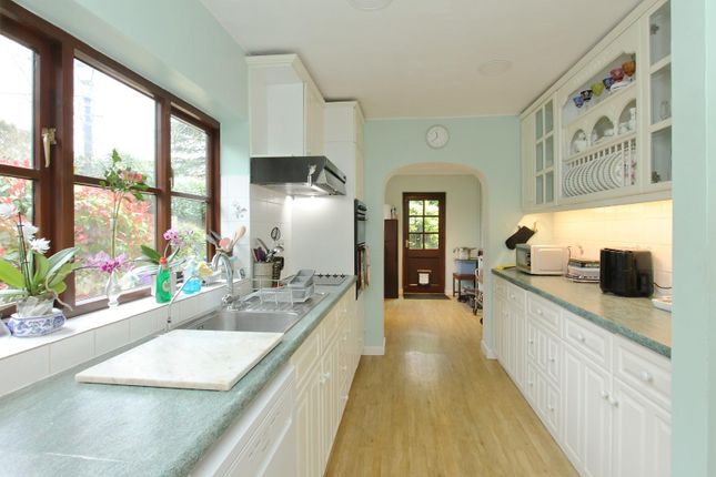 Blandings, Woodhouse, Andover photo 4