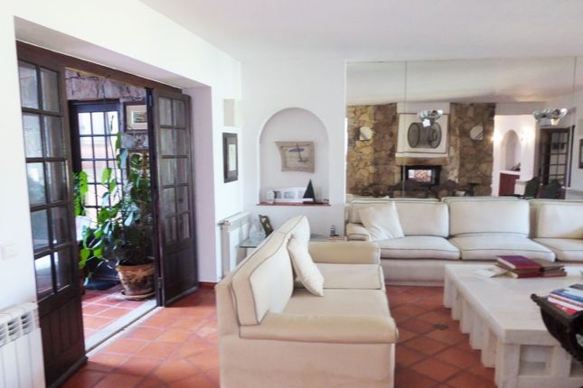 Detached house for sale in Azoia, Colares, Sintra