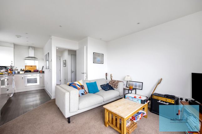 Flat 19, 1, Park House, Hove Park Gardens, Hove photo 4