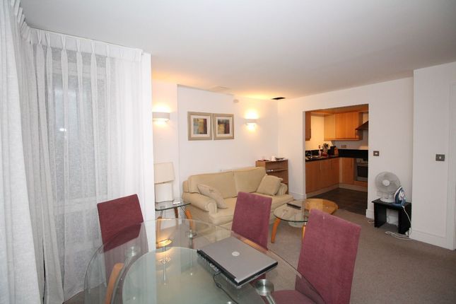 21 Turner House, London photo 3
