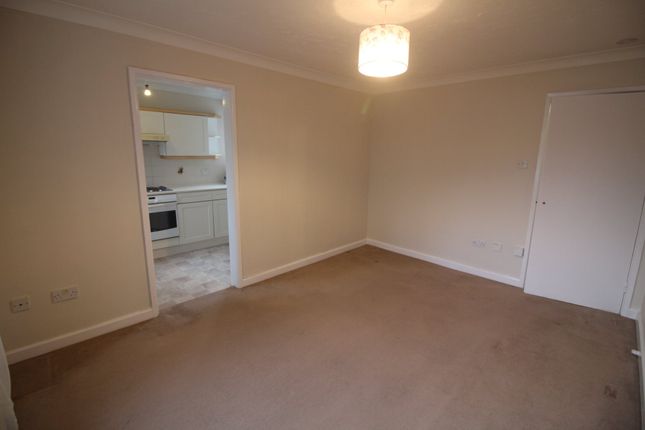 Longparish Court, Walled Meadow Andover Hants photo 4