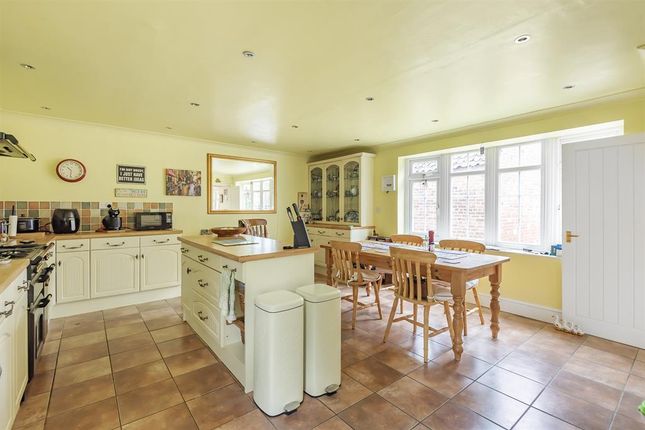 Detached house for sale in Stone Lane, Spilsby