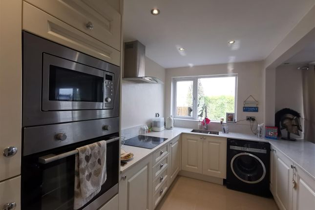 17, Comsey Road, Birmingham photo 2