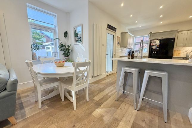 17, Lawsons Road, Thornton photo 4