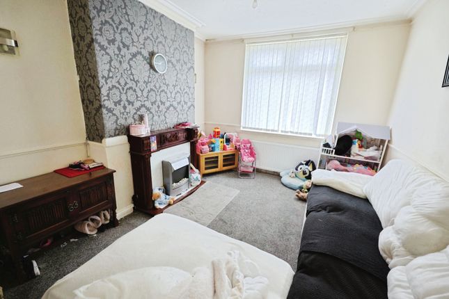 16, Beaumont Street, Bishop Auckland photo 2