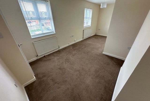 24, West Street, Telford photo 2