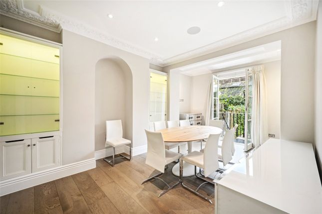 Terraced house to rent in Chester Row, Knightsbridge