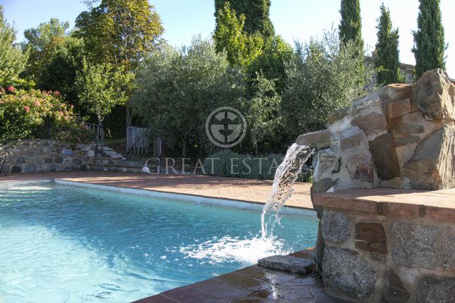 Villa for sale in Seggiano, Grosseto, Tuscany