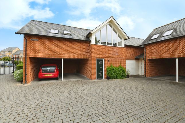 2-bed house on 1 East Mews,, Old St. Michaels Drive, Essex, £250,000