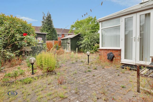 9, Althrop Grove, Stoke-On-Trent photo 4