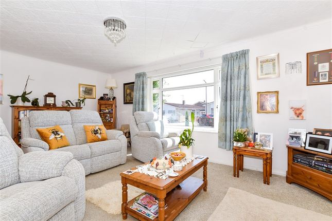 Cobtree Road Coxheath, Maidstone photo 4