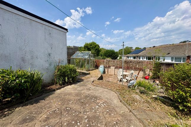 6 Shelley Avenue, Torquay photo 3