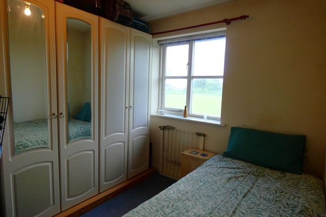 45, The Meadows, Dunswell, Hull photo 4