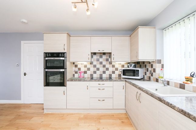 10, Savernake Road, Worle, Weston-Super-Mare photo 4