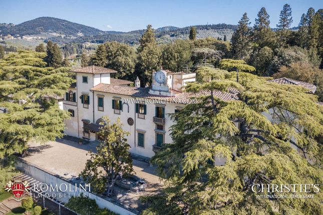 Villa for sale in Fiesole, Tuscany, Italy