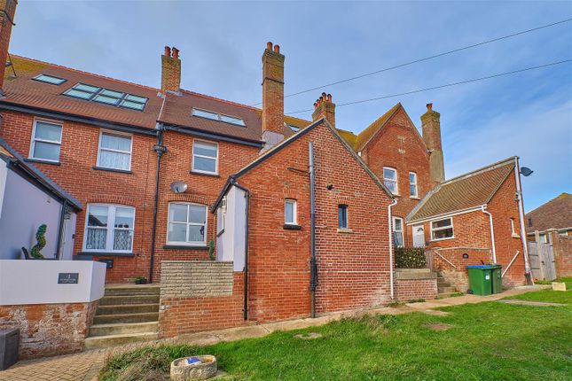 New Coastguard Cottages Buckle Drive Seaford Bn25 3 Bedroom