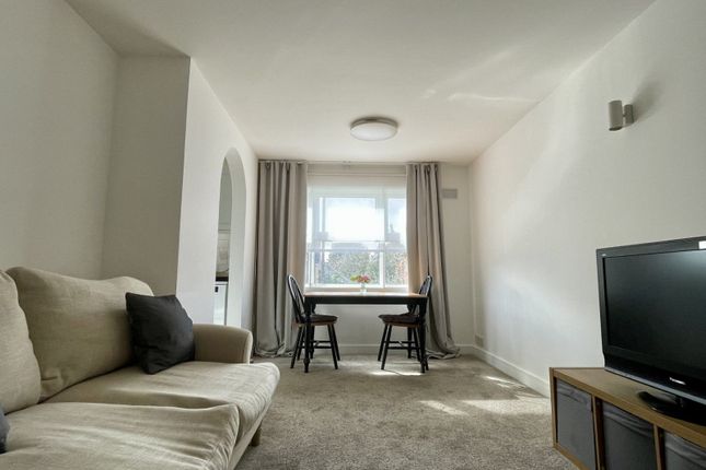 Flat for sale in Taylor Close, Hounslow