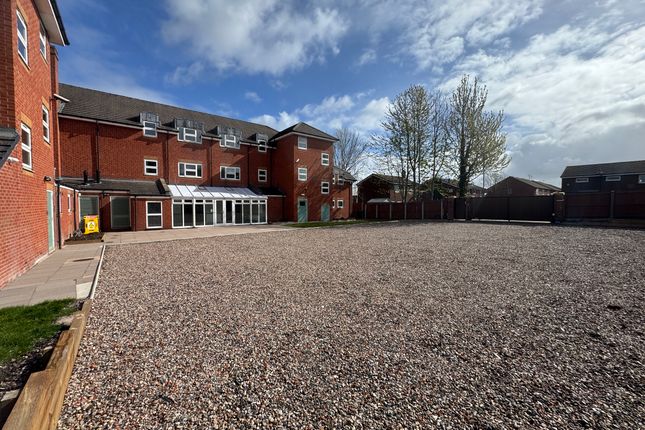 Flat 16, Millenium Forge, Tipton photo 2
