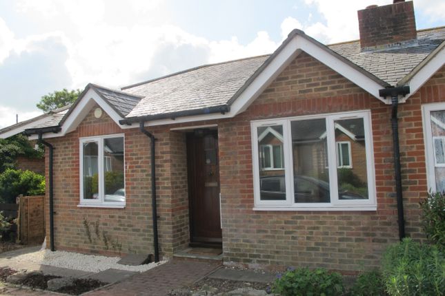Bungalow to rent in Cluny Street, Lewes