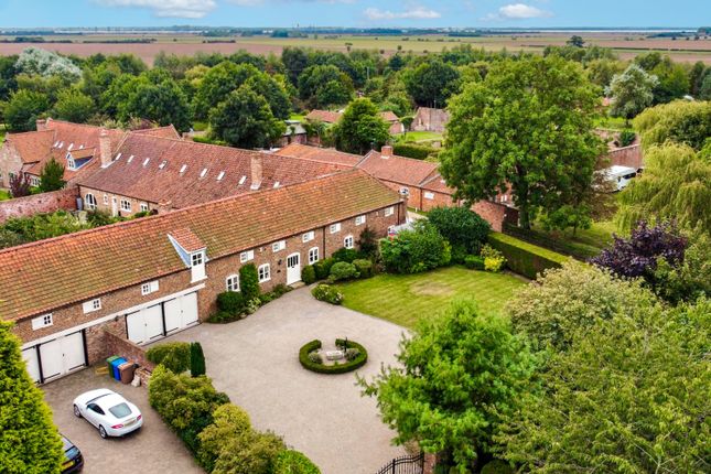 Thumbnail Barn conversion for sale in Camerton Hall Lane, Camerton, Hull, East Riding Of Yorkshire