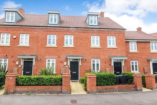 Thumbnail Town house to rent in Great Linns, Bedford