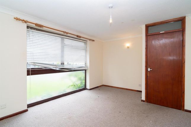 Bungalow for sale in Kent Close, Well End, Borehamwood