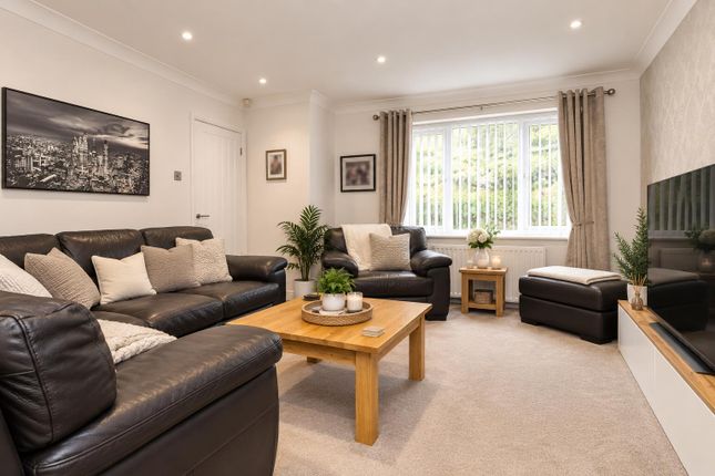5, Holburn Park, Stockton-On-Tees photo 3