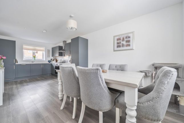 33, Hornbeam Lane, Biggleswade photo 3