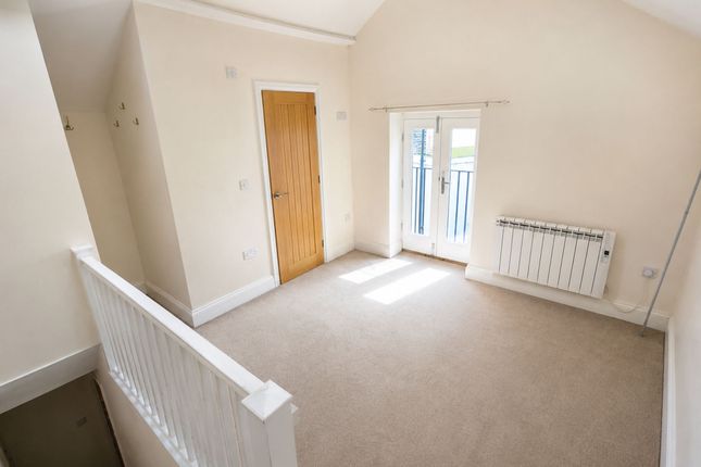 6 Swan Court Bosvigo Road, Truro photo 4