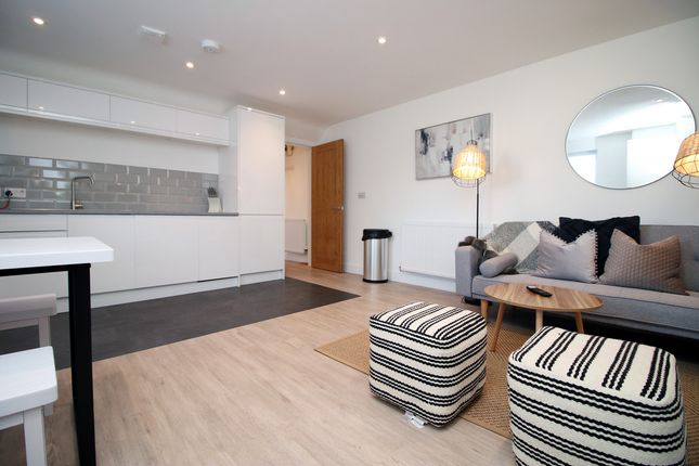Thumbnail Flat to rent in Fishponds Road, Bristol