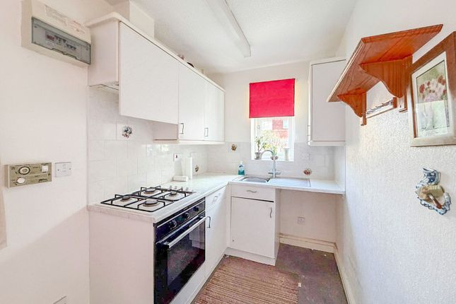 17, Peckforten Close, Hull photo 3