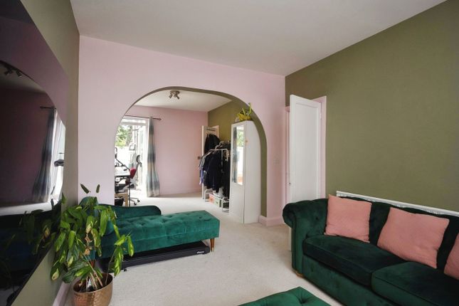 4, Charles Street, Rugby photo 4