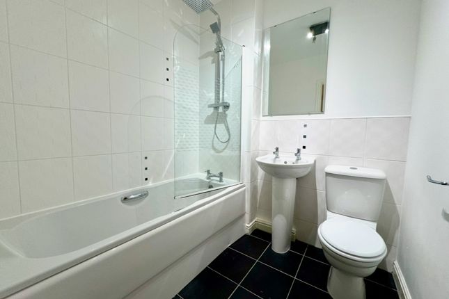 10, Rotherham photo 4