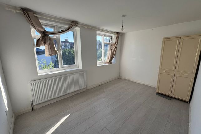 5 Bed Flat To Rent Churchfield Road, London W3