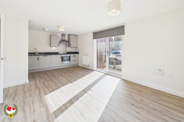 Minett Road, Yate photo 2