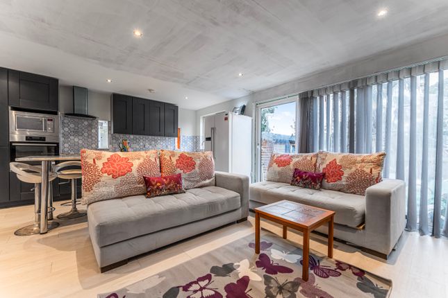 2-bed other on 6c, Home Close, Cambridge, £535,000