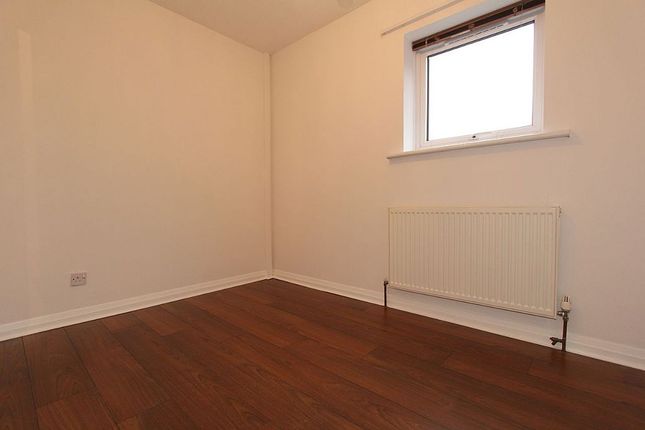 1 Bed Flat For In Lawson Court 190 High Street Hull East Bedroom Of Lawson Court 190 High Street Hull East Yorkshire Hu1