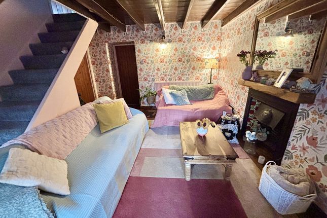 47, Gwyn Street, Swansea photo 4