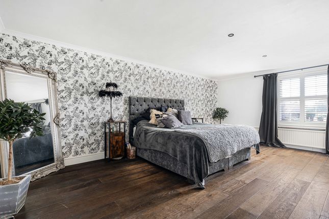 27b, High Street, Steventon photo 3